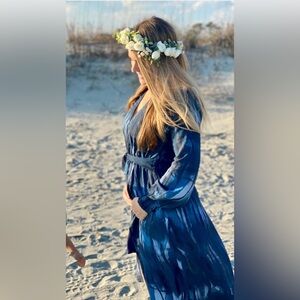 Anthropologie brushstrokes Midi dress with side tie.